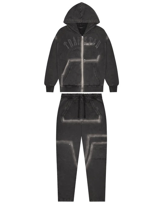 Black Men\'s Trapstar Irongatw Rivet 2.0 Tracksuits, Trapstar London | 6089WVGDE