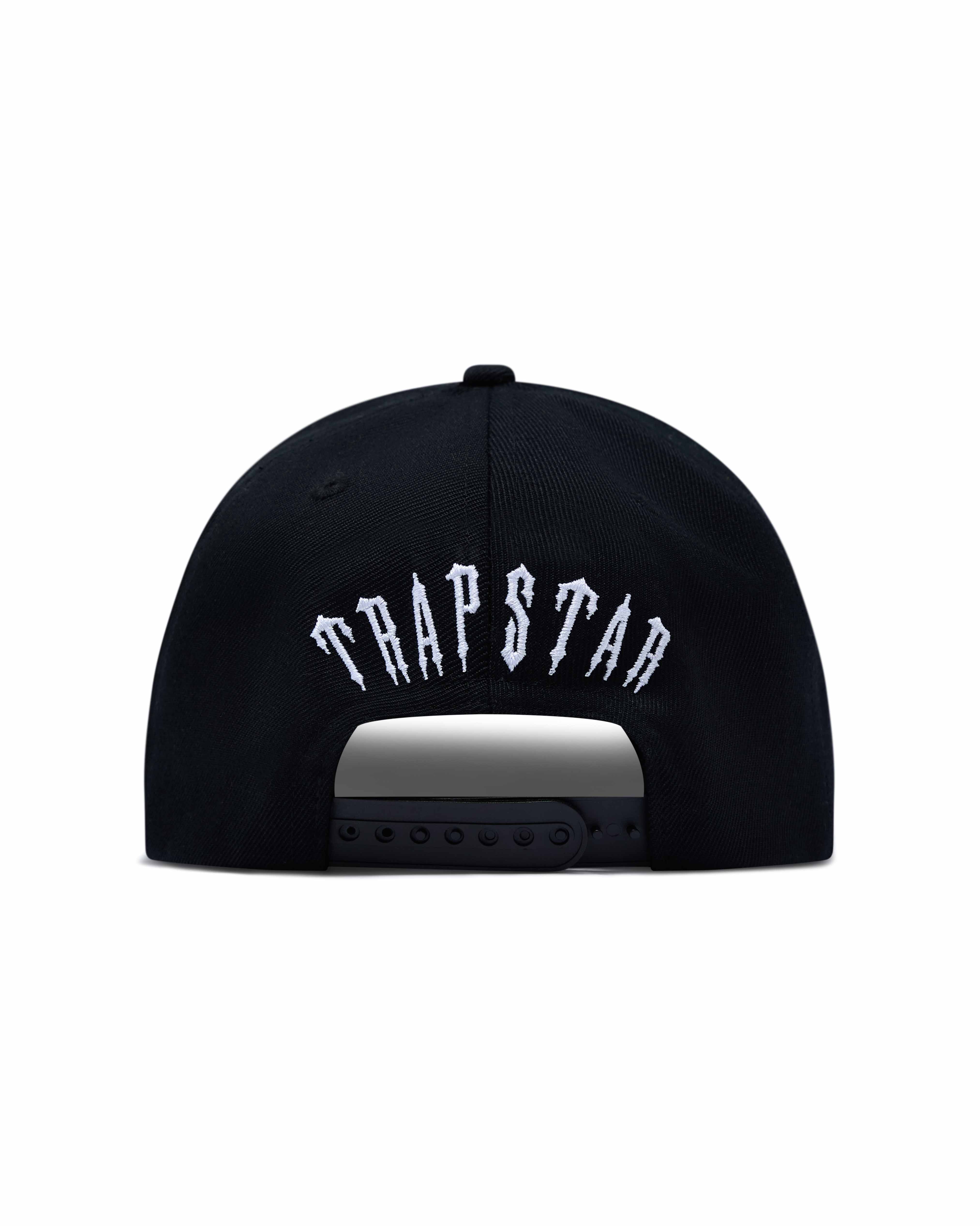 Black Men's Trapstar x Ed Hardy Snapback Caps, Trapstar London | 0712RHCJL